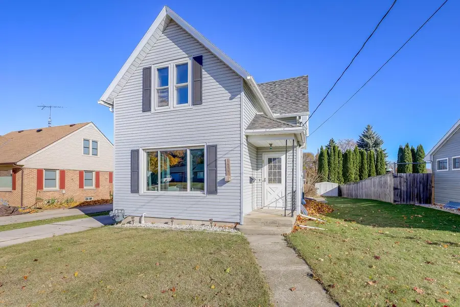 1414 Nagle AVENUE, Manitowoc, WI 54220 - Image #2