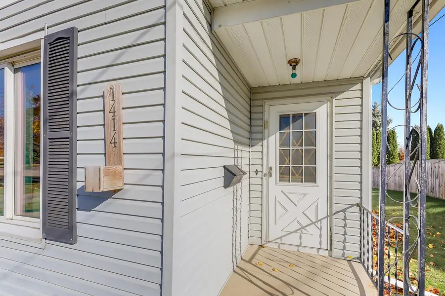 1414 Nagle AVENUE, Manitowoc, WI 54220 - Image #3