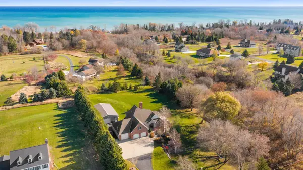 7182 Sauk Trail ROAD, Cedar Grove, WI 53013