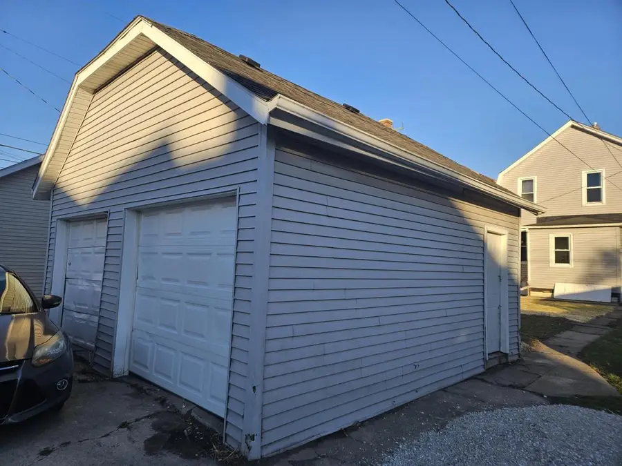 1604 Grange AVENUE, Racine, WI 53405 - Image #2