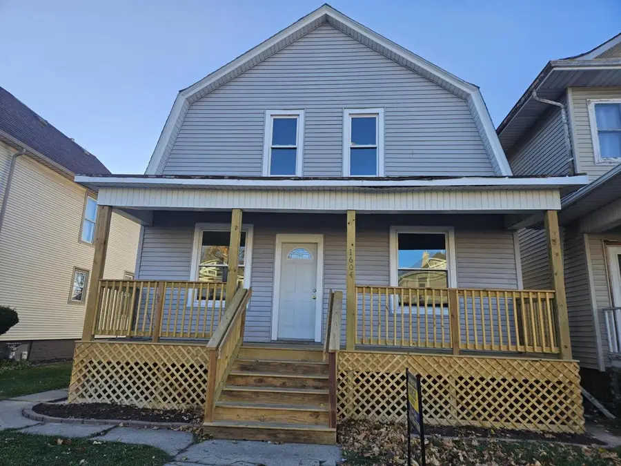 1604 Grange AVENUE, Racine, WI 53405 - Image #3