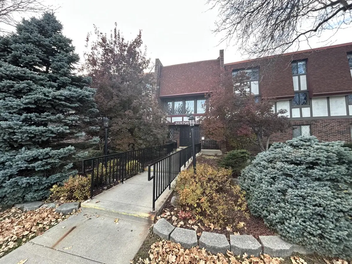 5253 N Lovers Lane ROAD #204, Milwaukee, WI 53225 - Image #1