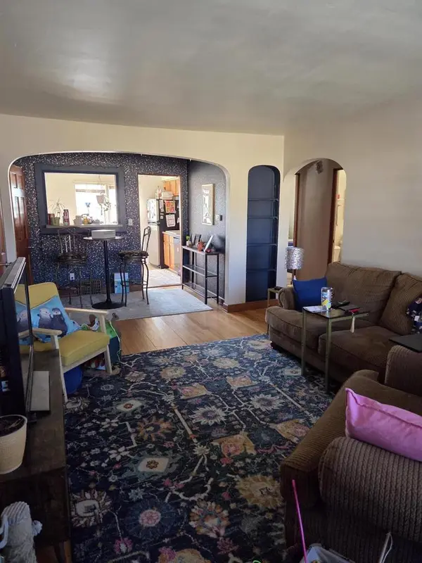 6533 W Center STREET #3, Wauwatosa, WI 53210