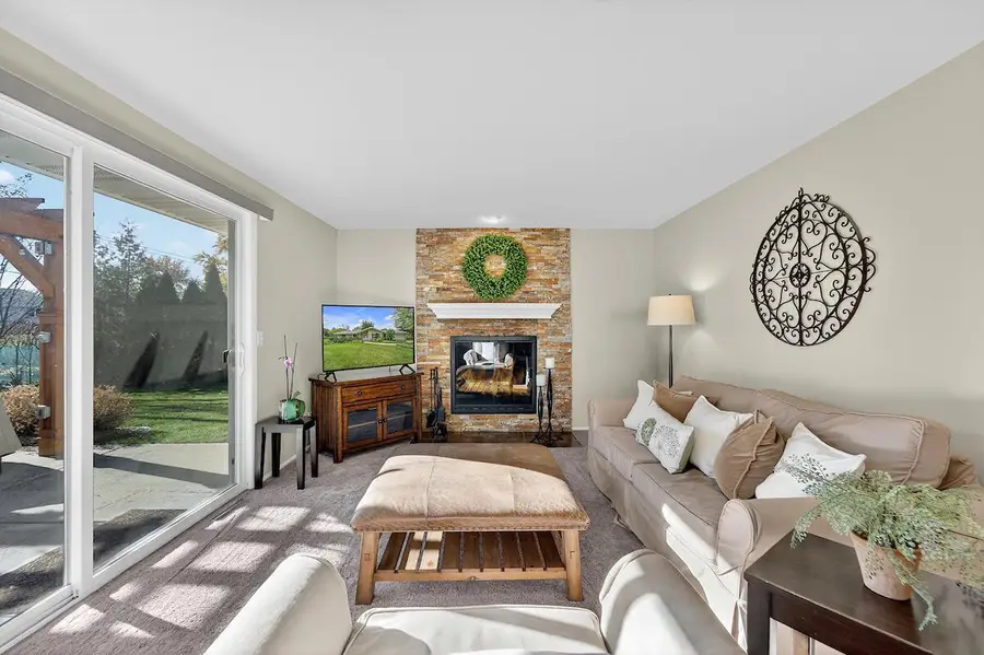 17495 Sierra LANE, Brookfield, WI 53045 - Image #3