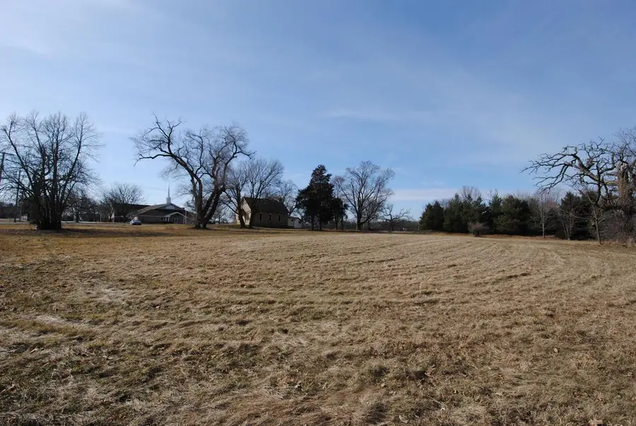 W4614 Potter ROAD, Elkhorn, WI 53121 - Image #3