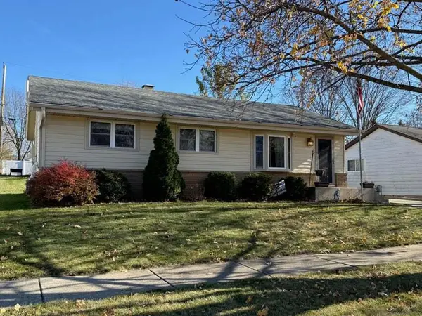 132 Clover COURT, Burlington, WI 53105