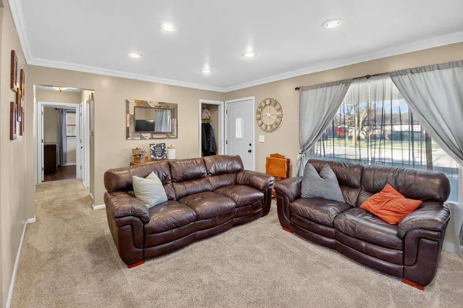 1123 Montclair DRIVE, Racine, WI 53402 - Image #3