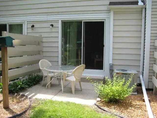 6240 W College AVENUE, Greendale, WI 53129 - Image #3