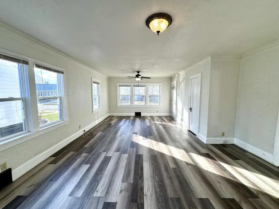 7811 15th AVENUE, Kenosha, WI 53143 - Image #2