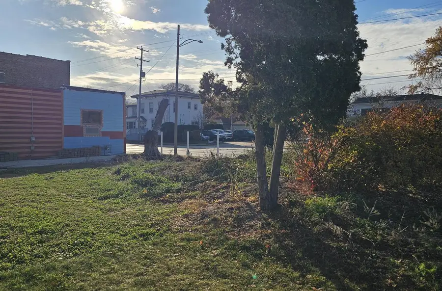 823 45TH STREET, Kenosha, WI 53140 - Image #3