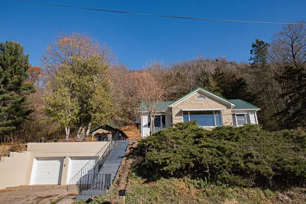 W508 Spur LANE, Fountain City, WI 54629