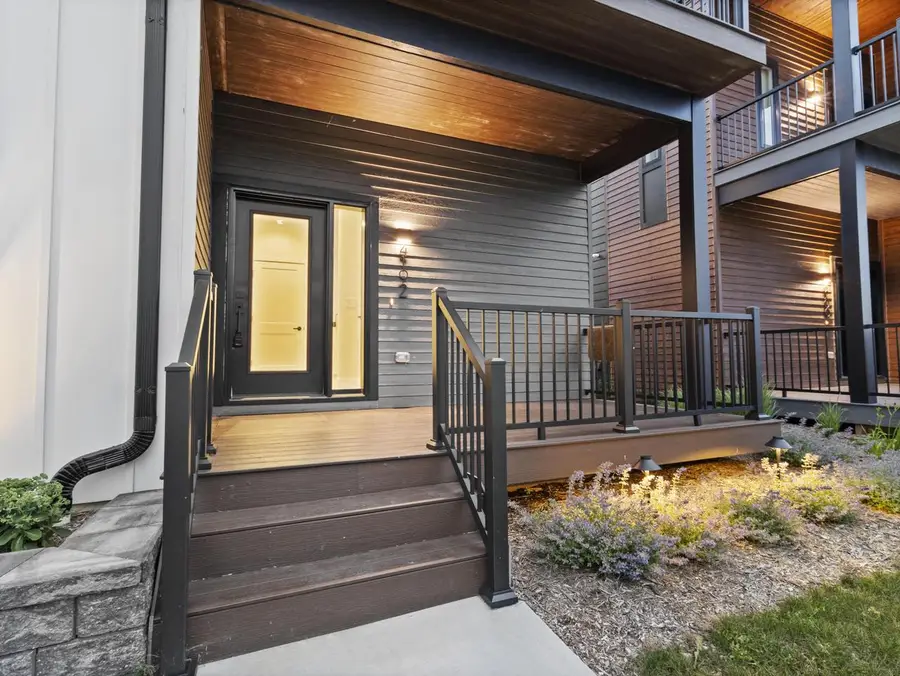 4192 E Lake Vista BOULEVARD, Oak Creek, WI 53154 - Image #3