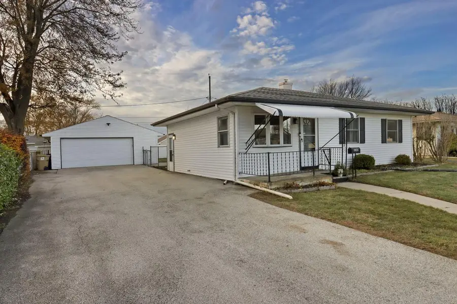 8542 19th AVENUE, Kenosha, WI 53143 - Image #2