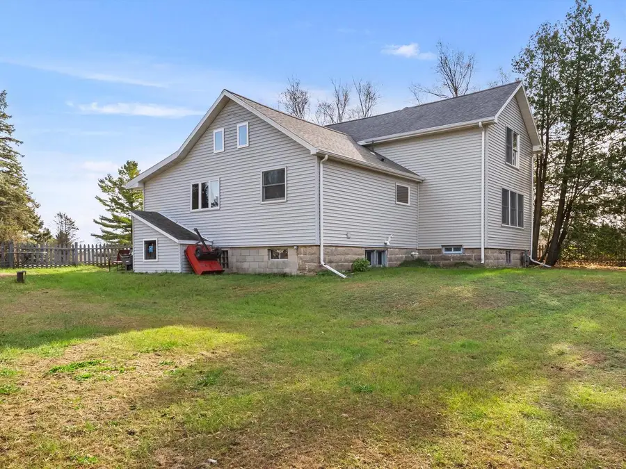 6704 Viceroy ROAD, Two Rivers, WI 54241 - Image #3