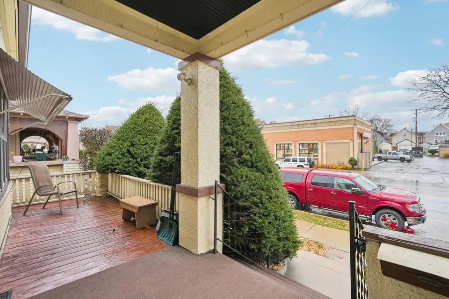 2918 W Greenfield AVENUE, Milwaukee, WI 53215 - Image #3