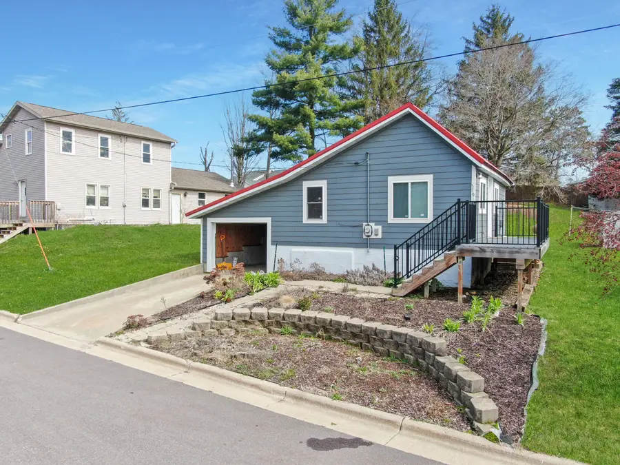 310 Madison STREET, Hillsboro, WI 54634 - Image #2