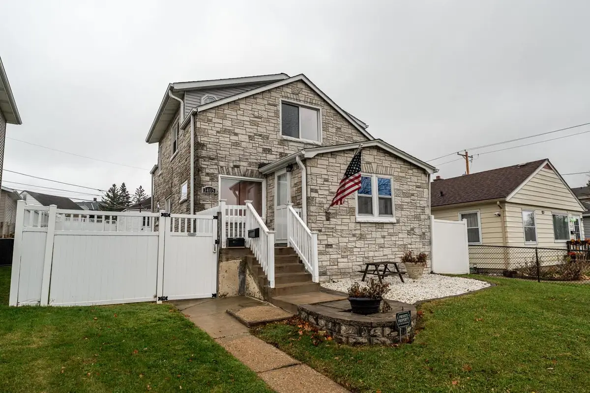 3405 W Wilbur AVENUE, Greenfield, WI 53221 - Image #1