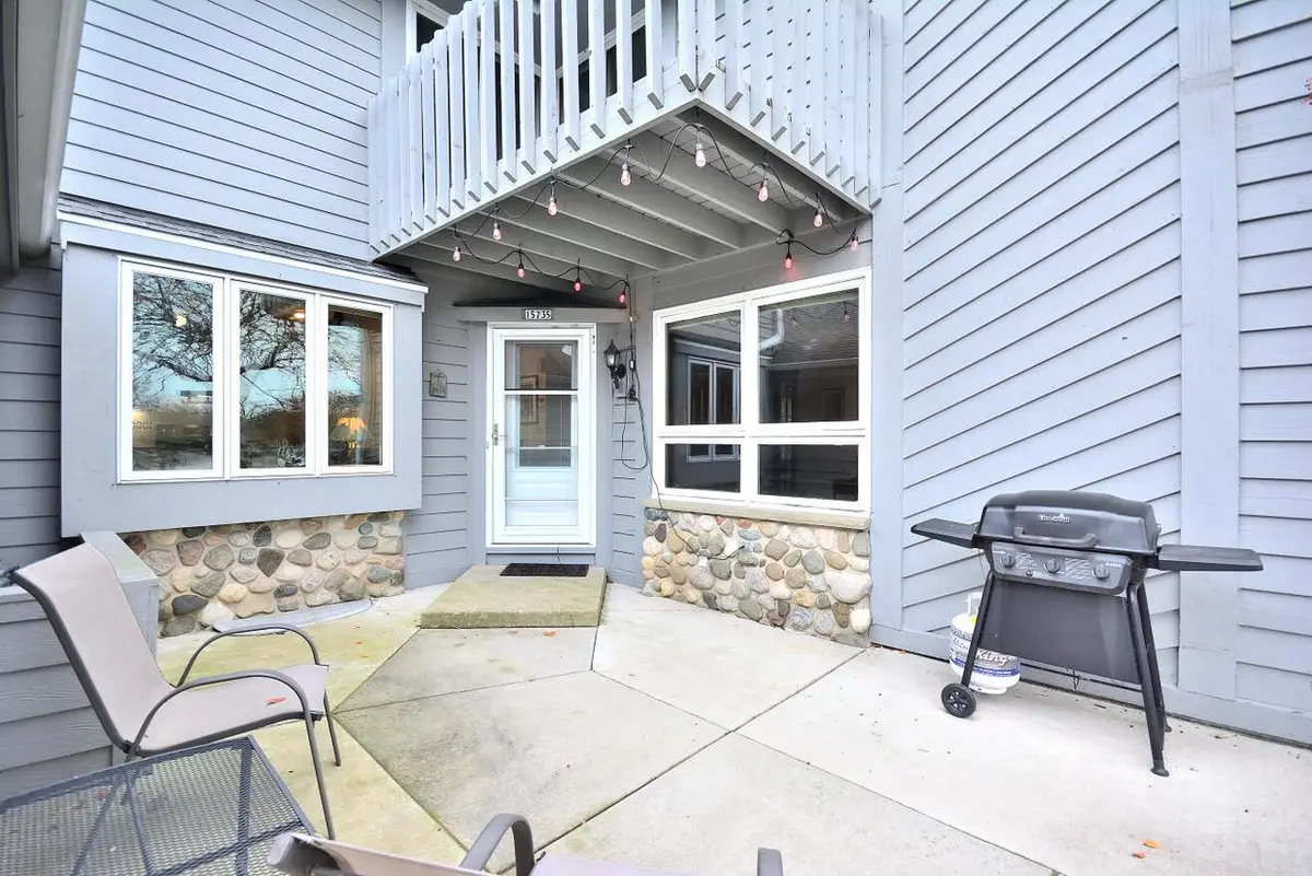 15735 W Brook DRIVE, New Berlin, WI 53151 - Image #1