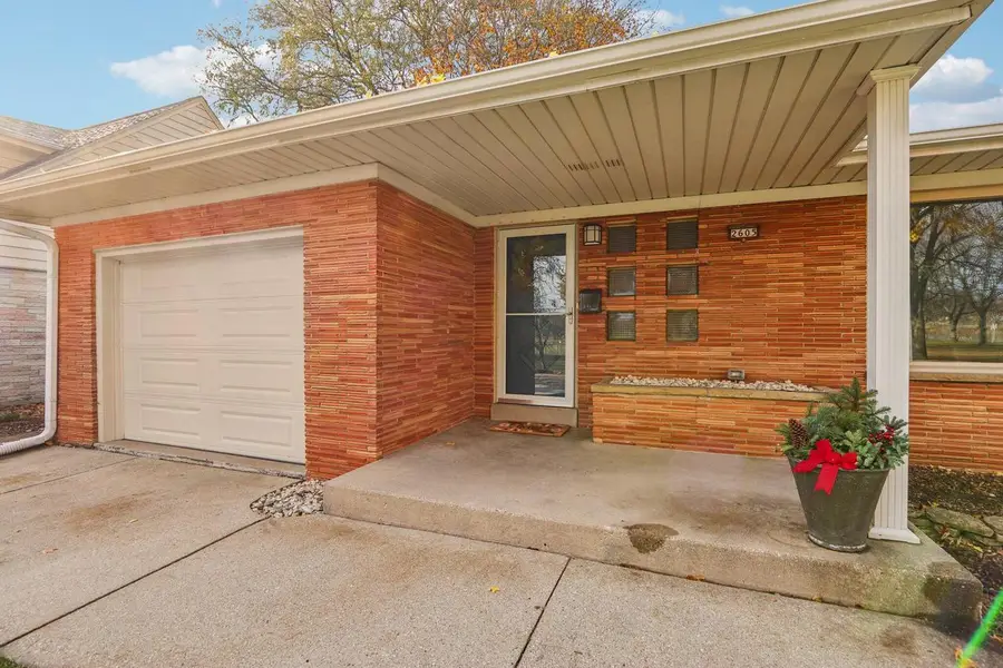 2605 S 82nd STREET, West Allis, WI 53219 - Image #2