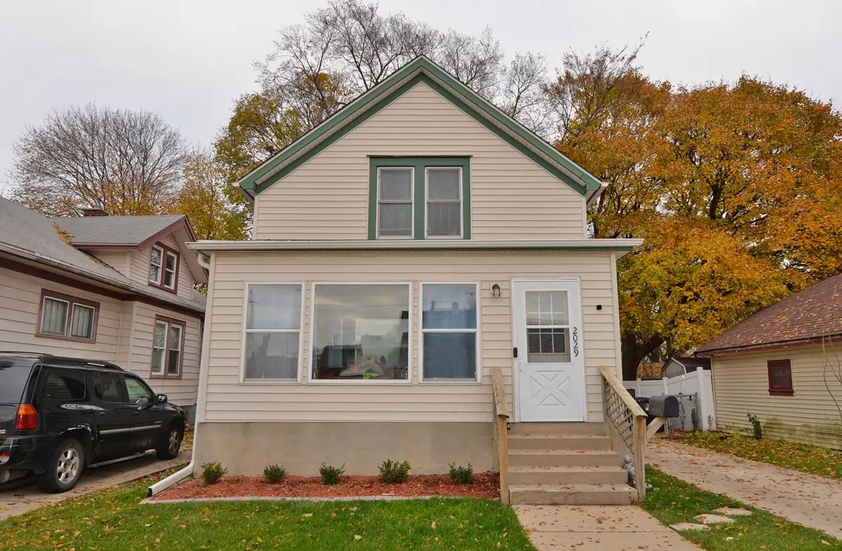 2029 Summit AVENUE, Racine, WI 53404 - Image #1