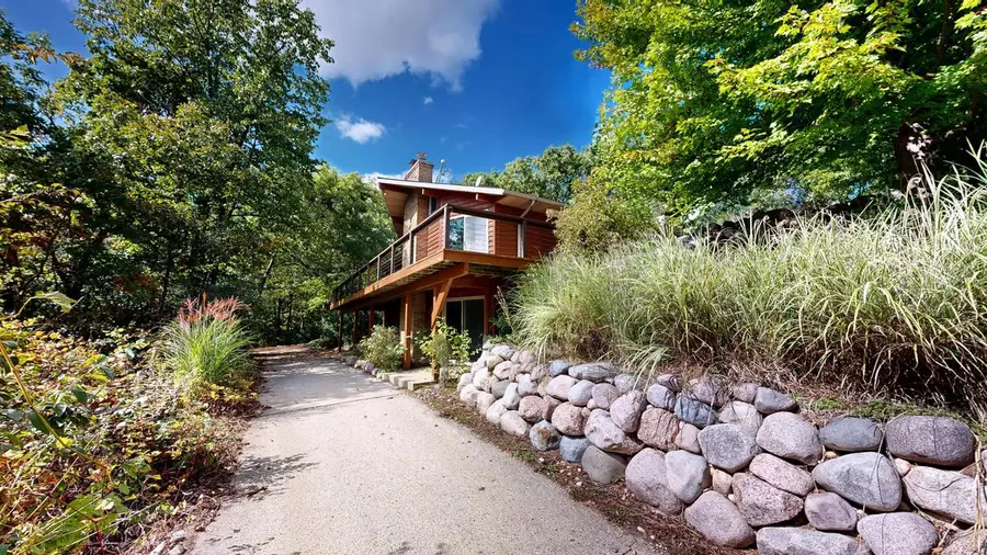 W7724 Deep Pond ROAD, Whitewater, WI 53190 - Image #2