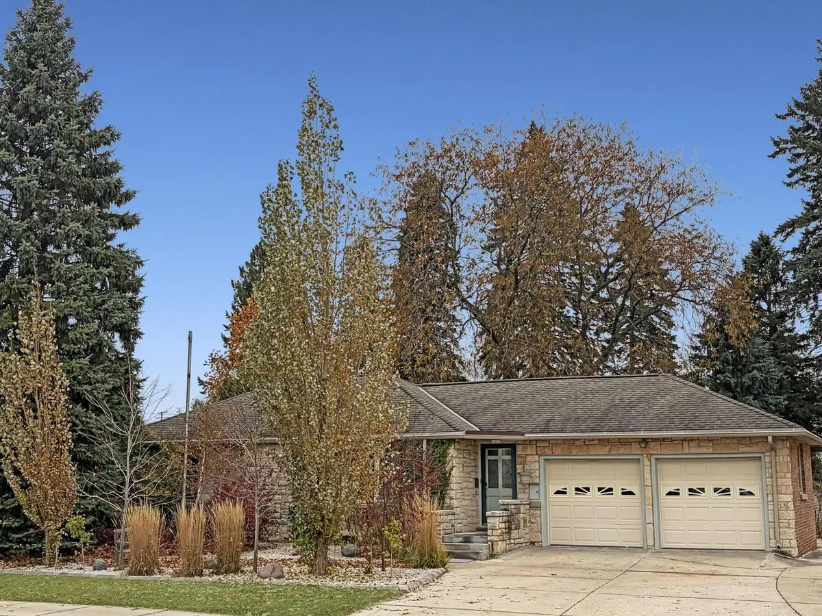 1825 Waldo BOULEVARD, Manitowoc, WI 54220 - Image #1