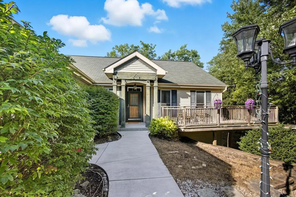 2300 Sherman ROAD, Slinger, WI 53086 - Image #1