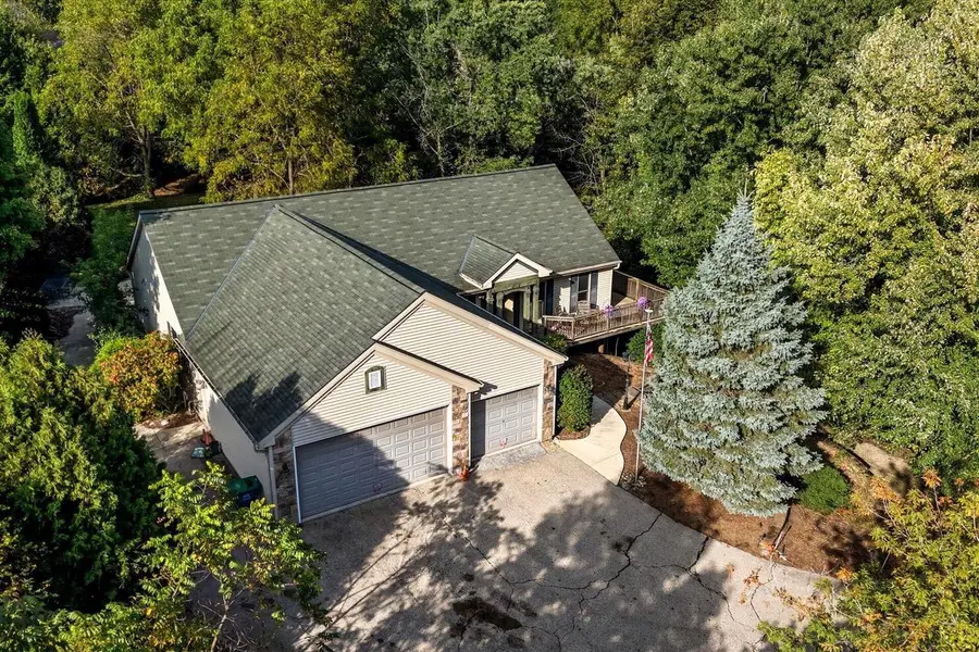 2300 Sherman ROAD, Slinger, WI 53086 - Image #2