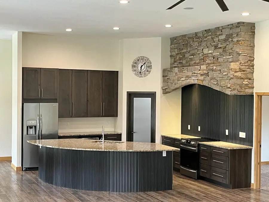 8431 Big Bend ROAD, Waterford, WI 53185 - Image #3