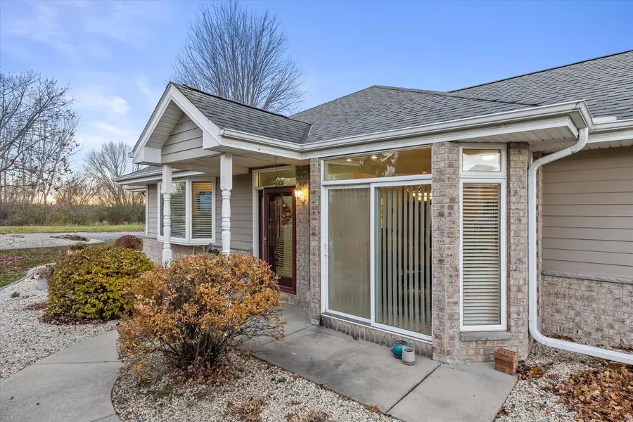 115 Pheasant RUN, Johnson Creek, WI 53038 - Image #2