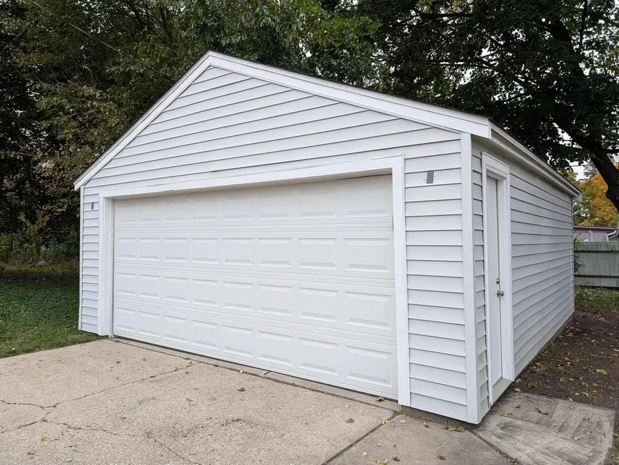 3233 S 55th STREET, Milwaukee, WI 53219 - Image #3