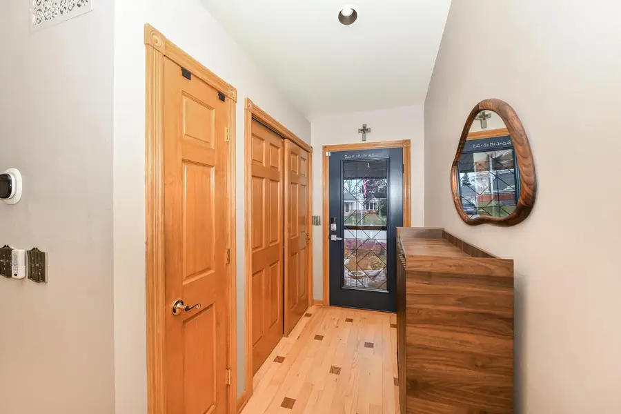 1605 Sherman AVENUE, South Milwaukee, WI 53172 - Image #3