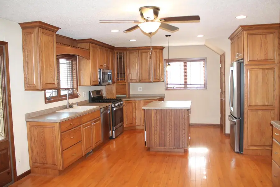 2027 Charles STREET, La Crosse, WI 54603 - Image #3