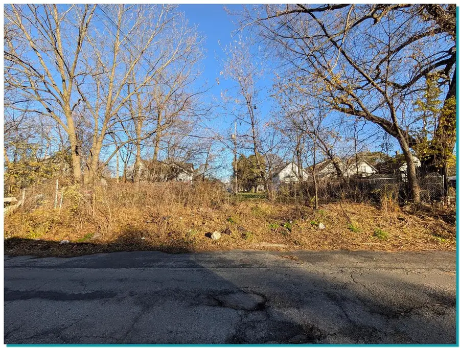 2958 N 10TH LANE #2962, 2966, Milwaukee, WI 53206 - Image #2