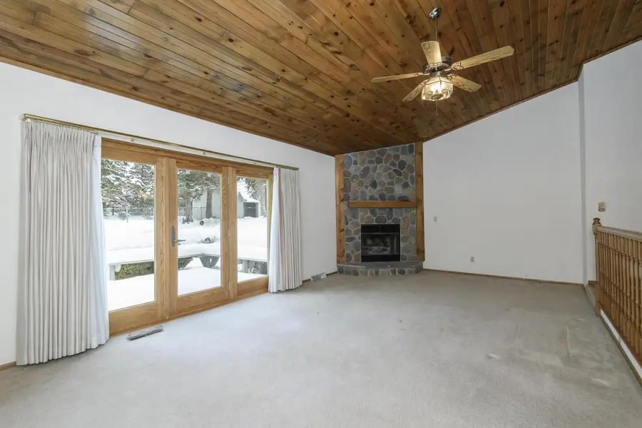 W180N9890 Riversbend CIRCLE W, Germantown, WI 53022 - Image #3