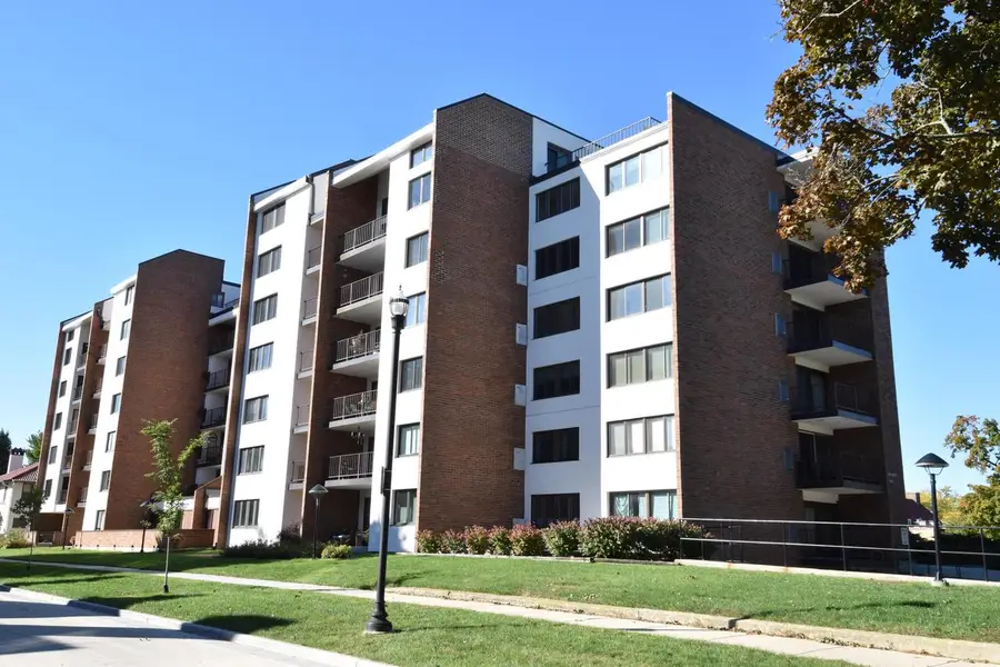 111 11th STREET #1CN, Racine, WI 53403 - Image #2