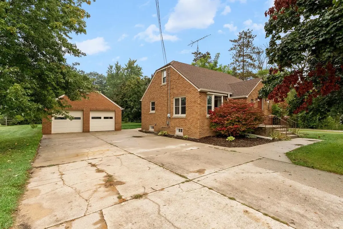 354 E Menasha AVENUE, Whitelaw, WI 54247 - Image #1