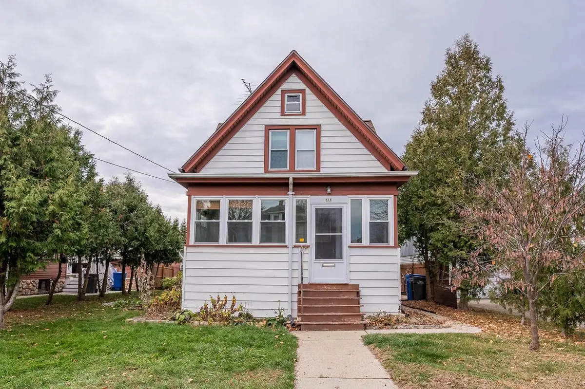 616 Park STREET, Watertown, WI 53098 - Image #1