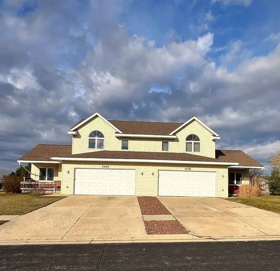 1540 Radhika STREET #1, Fort Atkinson, WI 53538 - Image #2