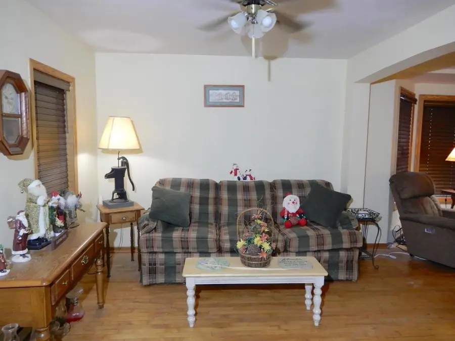 1115 Superior AVENUE, Sheboygan, WI 53081 - Image #2