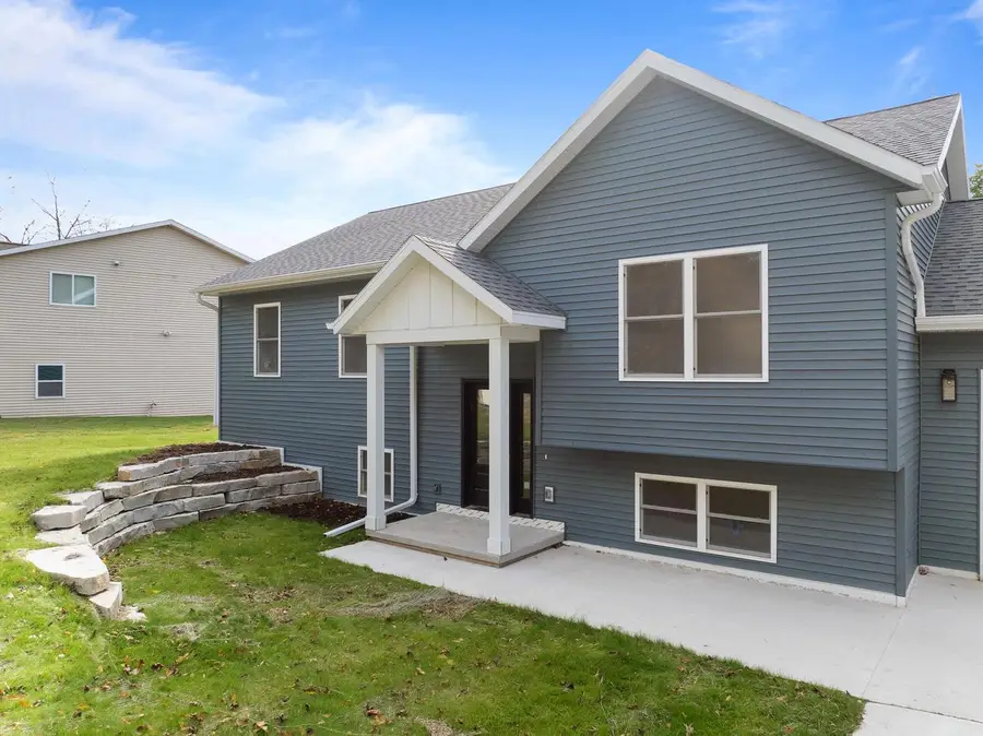 W3813 Magnolia DRIVE, Lake Geneva, WI 53147 - Image #3