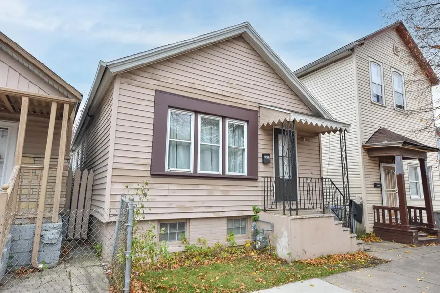 1434 S 3rd STREET, Milwaukee, WI 53204 - Image #2