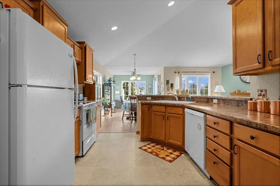 225 Tower DRIVE, Sheboygan Falls, WI 53085 - Image #3