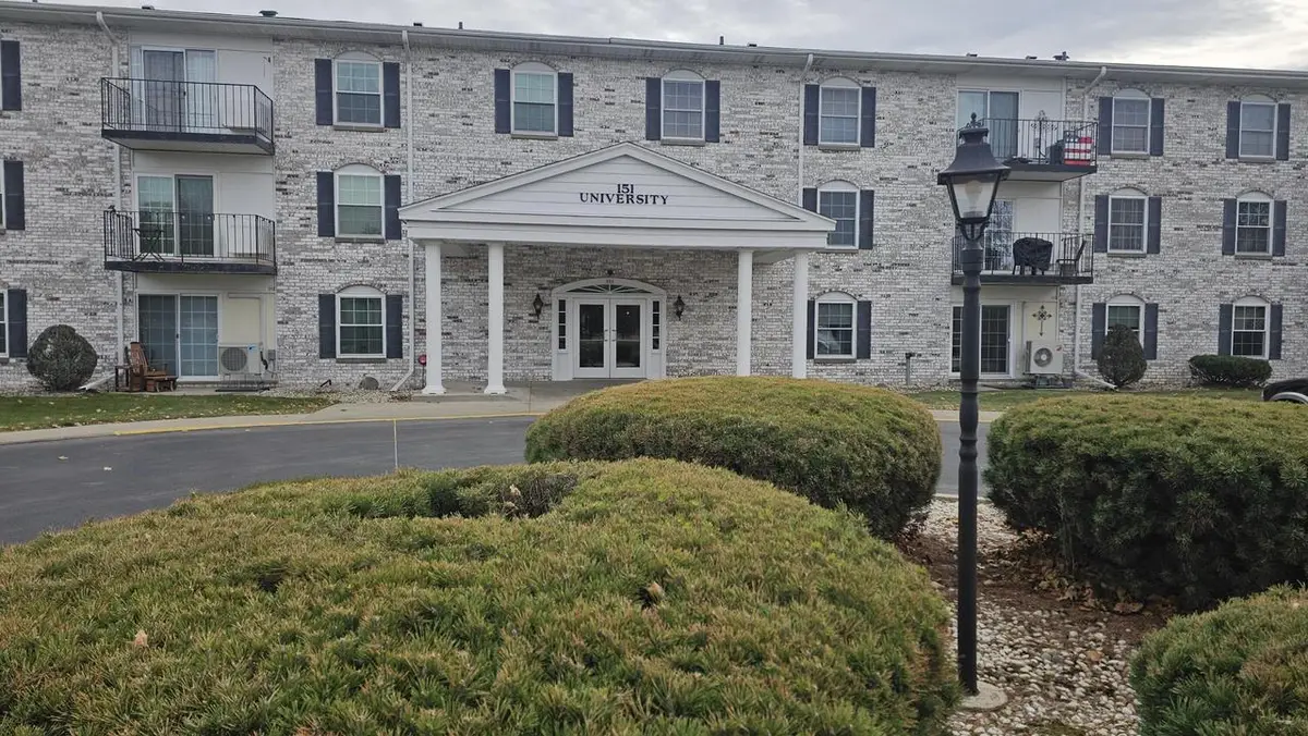 151 N University DRIVE #215, West Bend, WI 53095 - Image #1