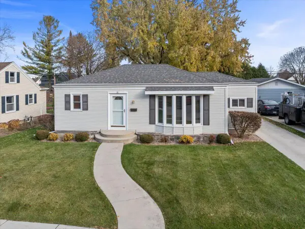 311 Park STREET, Plymouth, WI 53073