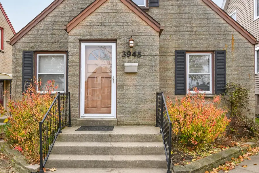 3945 E Layton AVENUE, Cudahy, WI 53110 - Image #2