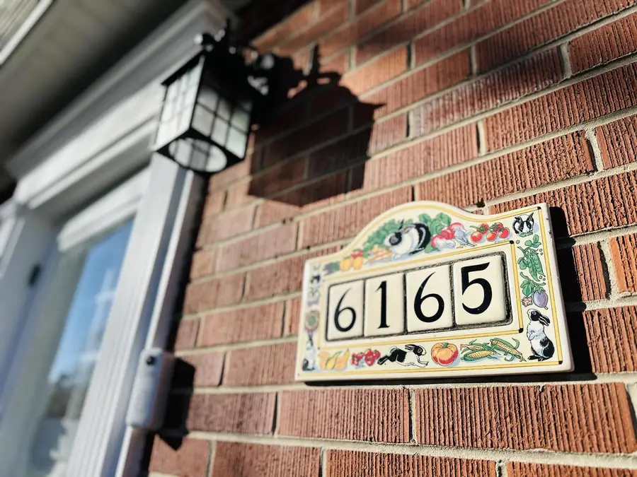 6165 N Santa Monica BOULEVARD, Whitefish Bay, WI 53217 - Image #2