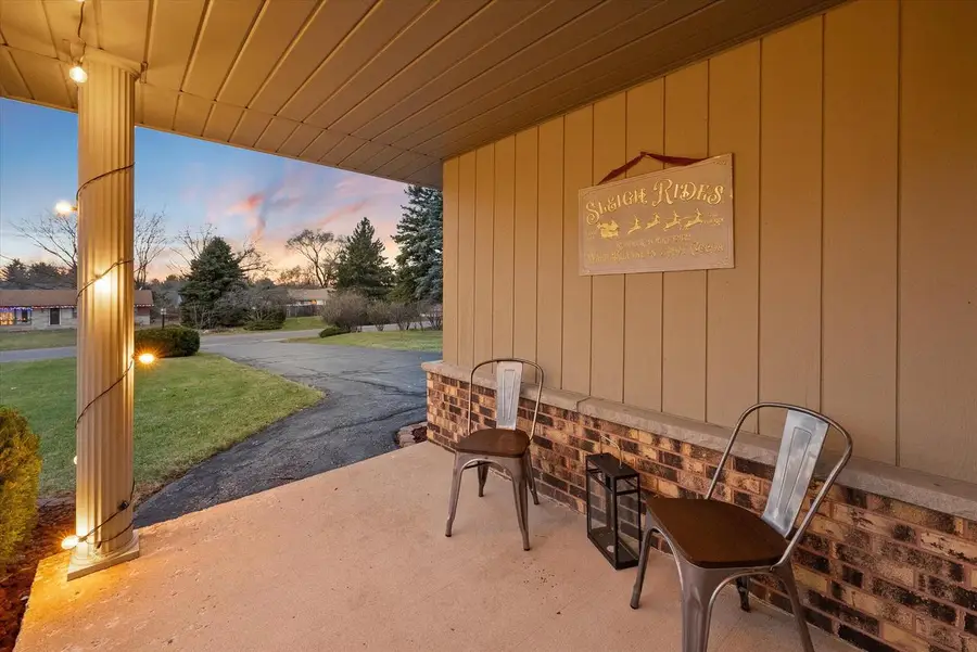 W282N6654 Meadowlark LANE, Hartland, WI 53029 - Image #2
