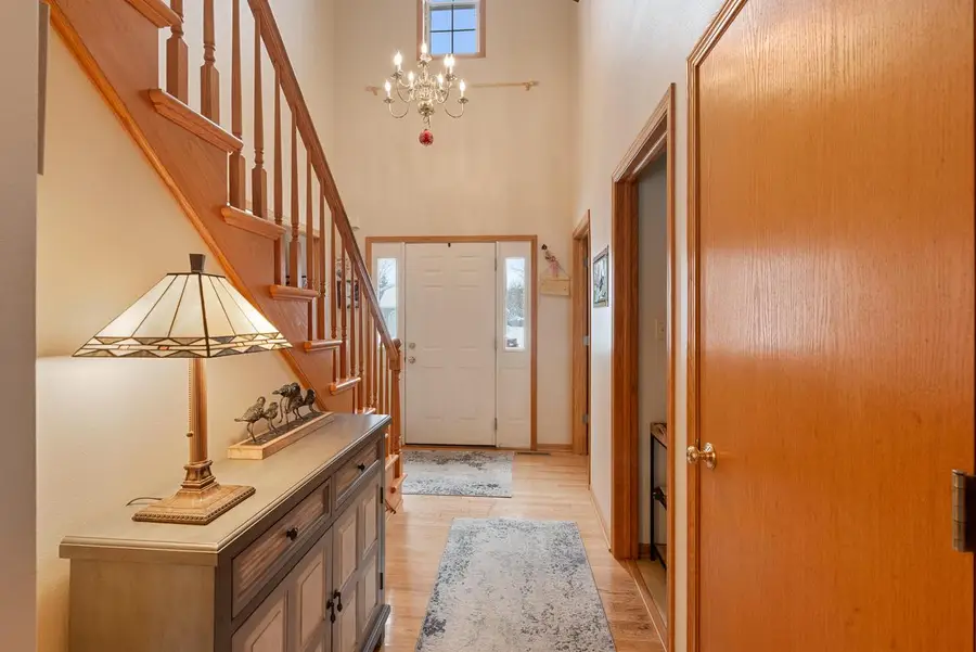 684 W Hickory LANE, Saukville, WI 53080 - Image #3