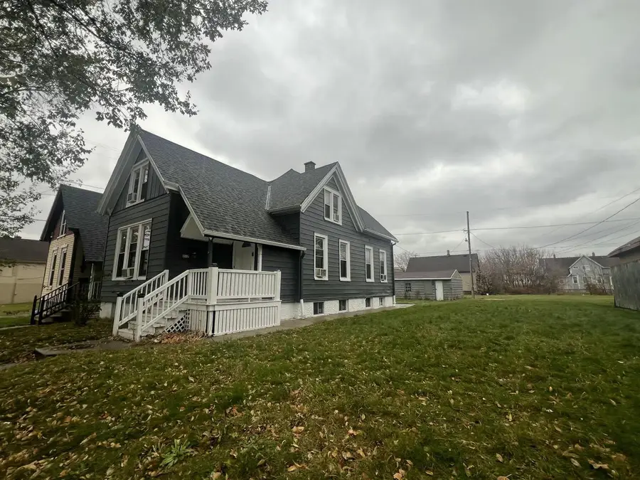 212 W Center STREET, Milwaukee, WI 53212 - Image #2